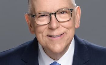 Photo of Tom Skilling